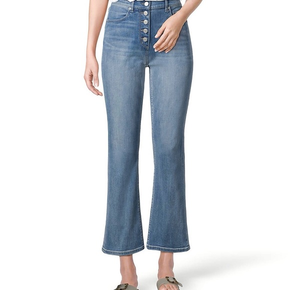 LOFT OUTLET Petite Flare Crop Jeans-Curvy Fit - Picture 5 of 8